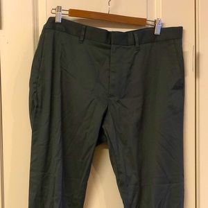 Men’s slim fit charcoal gray dress pants